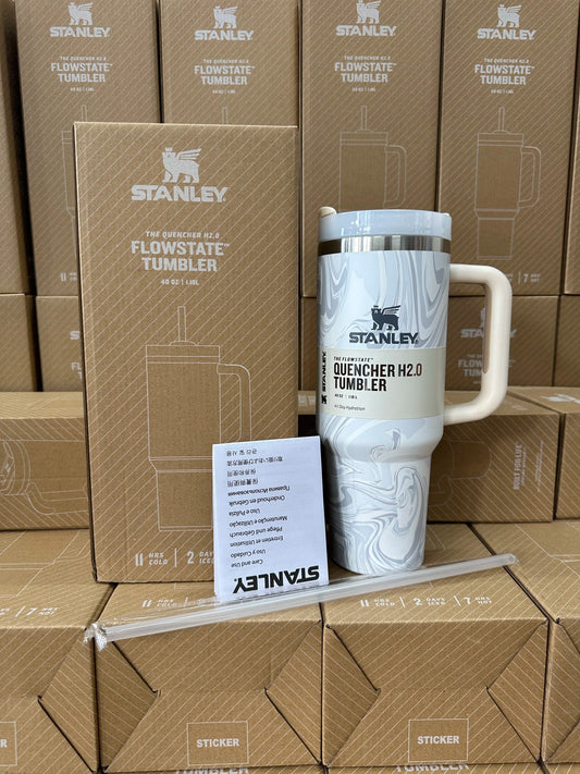 Stanley Flowstate Tumbler - White Swirl